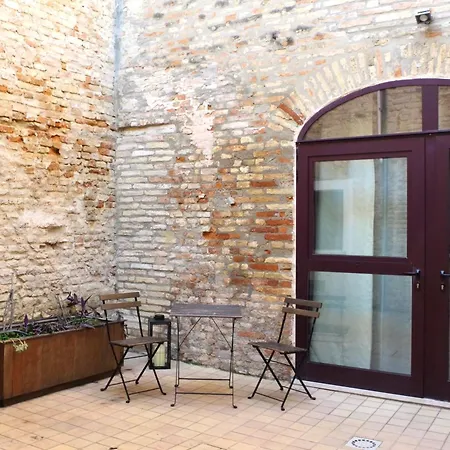 Residenza Toscanini B&B 라벤나